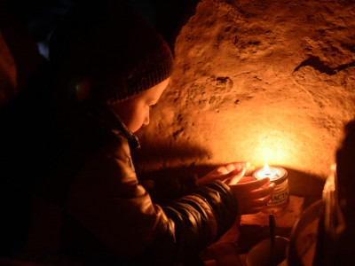 Diary of 8-year-old boy from Mariupol: 25 - my grandfather died. 26 - I have