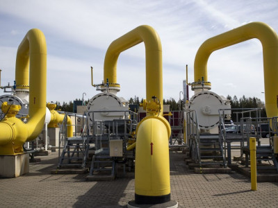 Ukrainian City of Sievierodonetsk Is Cut Off from Gas Supply: Mayor Gas Pipeline Was Damaged