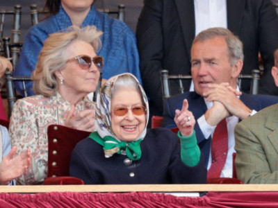 Queen Elizabeth Cheers On Granddaughter at Royal Horse Show
