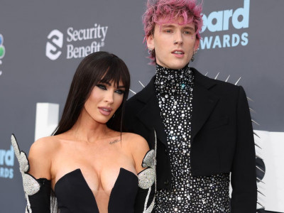 Megan Fox and Machine Gun Kelly Coordinate in Black at the 2022 Billboard Music Awards