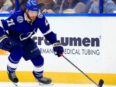 Brayden Point status for Game 1 vs. Panthers