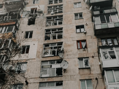 Russians chaotically fire on houses in Mykolayiv city. Casualties reported