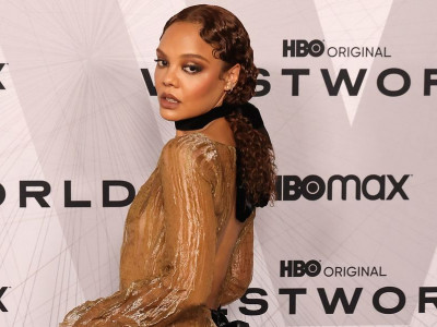 Tessa Thompson Is Ethereal in an Iridescent Nude Gown at 'Westworld' Season 4 Premiere