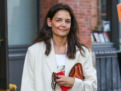 Katie Holmes Has Mastered the Summer Boho Look