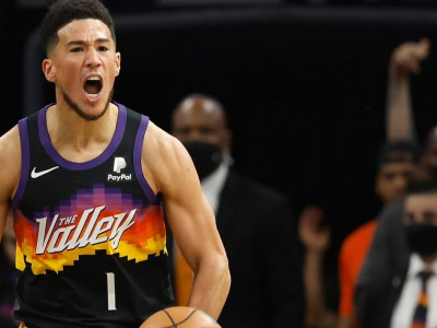 Devin Booker contract details: Suns star signing supermax extension to remain in Phoenix