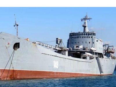 The Ukrainian Armed Forces in Berdiansk destroyed the Russian landing ship Orsk