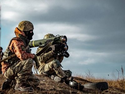 Ukrainian military captured a column of Russian invaders