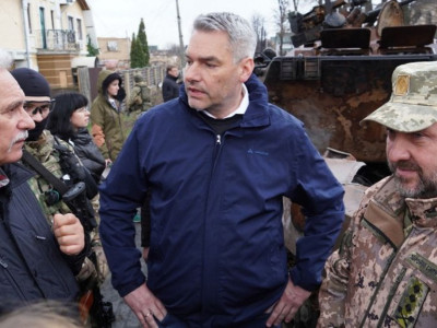 Austrian Chancellor visits Bucha