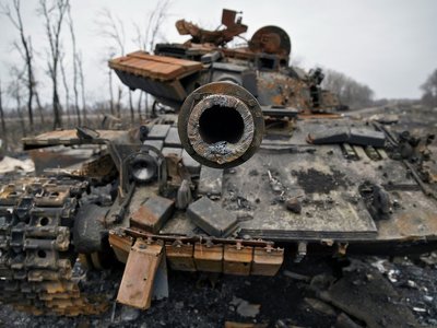 Total losses of Russian Federation since beginning of war - about 19.5 thousand people, 154 aircraft, 137 helicopters, 725 tanks and 1,923 armored vehicles. PHOTO