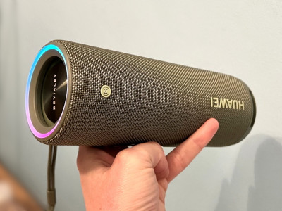 Huawei Sound Joy Bluetooth speaker review: bass is pumping!