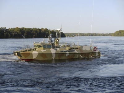 Ukrainian defenders destroyed two Russian boats near Zmiinyi Island