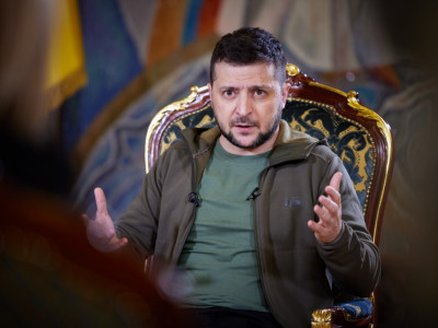Zelensky meets with US House Speaker Nancy Pelosi in Kyiv