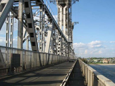 Russia shells bridge over Dniester estuary in Odesa Region again