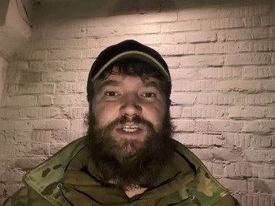 Azov Regiment: Decomposing bodies poison everything, many soldiers killed every day