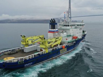 Ukrainian army shot another russian ship near Zmiinyi Island