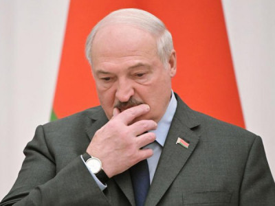 Lukashenko is trying to avoid direct participation in war in Ukraine - British intelligence