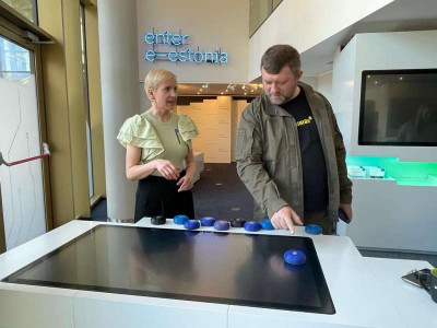 During his visit to the Republic of Estonia, Oleksandr Korniyenko visited e-Estonia Briefing Center