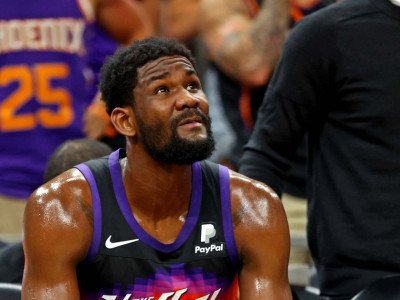 Deandre Ayton’s future with the Suns is the biggest question of NBA free agency