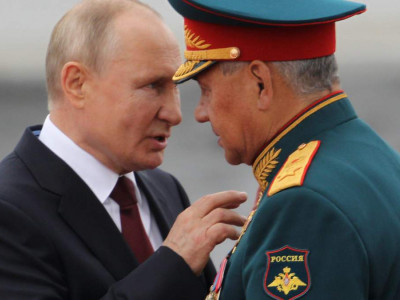 Putin losing confidence in Ukraine war, former Russian PM says