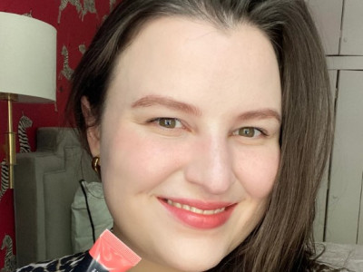 The W Blush Application Trick Changed the Way I Do My Makeup