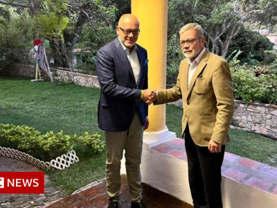 Venezuela government and opposition to renew talks amid humanitarian crisis