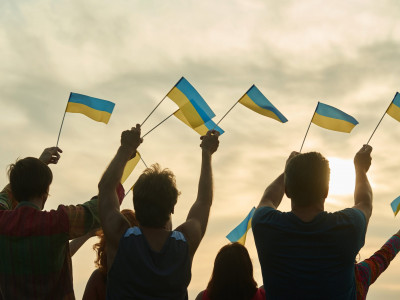 Ukrainians are a nation of great people who have the right to unite in a