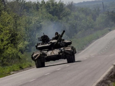 Russian airstrikes hit Zaporizhzhya, Kryvyi Rih, and Kharkiv Oblasts
