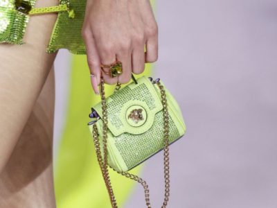 These 6 Chic 2022 Bag Trends Should Definitely Be on Your Radar