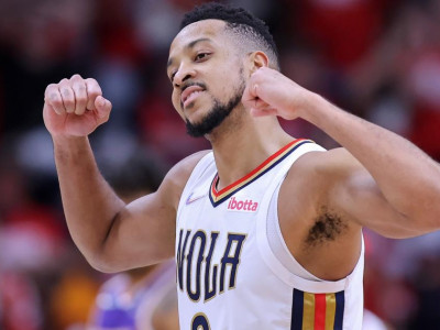 CJ McCollum's NBA role with ESPN marks the latest in player-media crossover