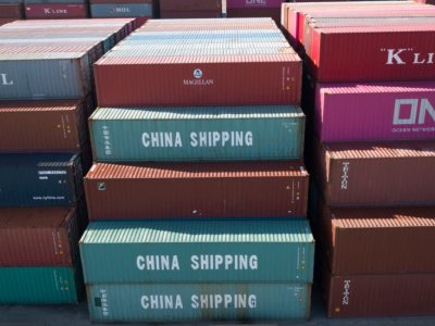 Commerce Secretary: US Mulls Lifting Some China Tariffs to Fight Inflation