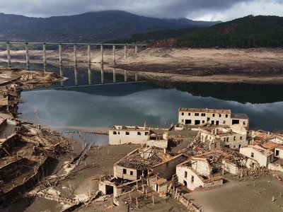 The Spanish 'ghost town' that should be underwater