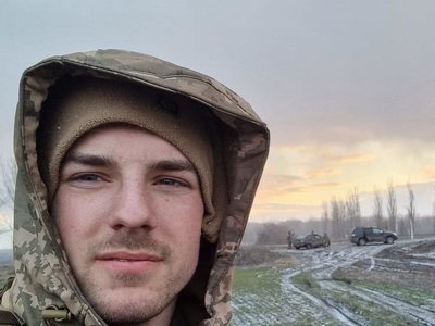 Prominent civil activist dies fighting in eastern Ukraine