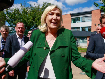 French elections: What now for opposition left and far-right?