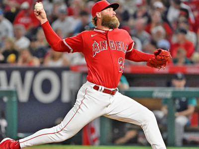 Los Angeles Angels RHP Archie Bradley out after fracturing elbow in dugout fall during Seattle