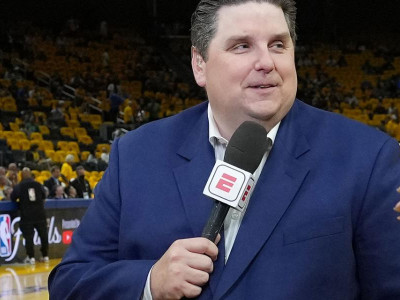 ESPN's Brian Windhorst put on a TV masterclass by wondering what the Jazz are doing