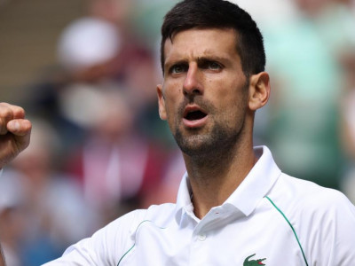 Novak Djokovic survives Jannik Sinner scare at Wimbledon