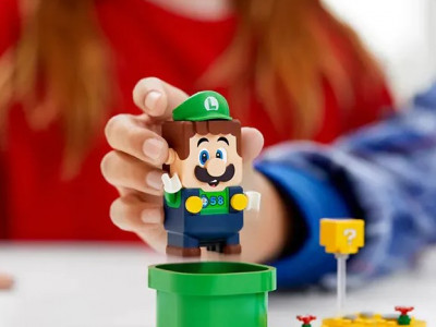 Lego, Lush and Electrolux completely suspend operations in Russia