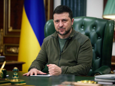 Ukraine's security chief, top prosecutor dismissed
