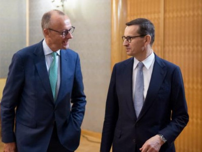 Warsaw criticizes Germany over delay of military equipment as Merz visits