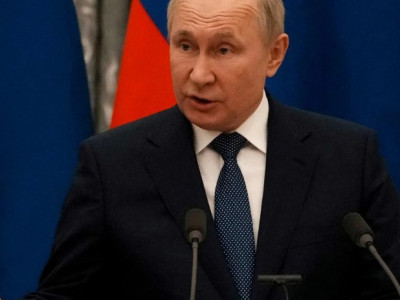 A fake, a manipulation, and propaganda: how to distinguish them?