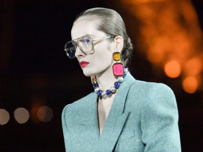 Shop The Best Accessories Trends From the Fall 2022 Runways