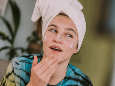 Skin Cycling: Finally, a TikTok Skin-Care Trend That's Legit