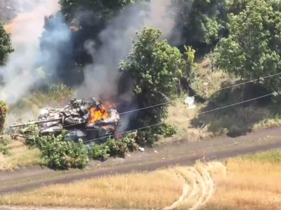 In Kharkiv region, fighters of 93rd SMB fired at group of occupiers on two armored vehicles. VIDEO