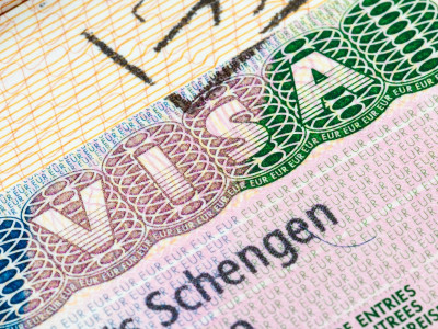 The ban on issuing Schengen visas to all russians must be part of the next