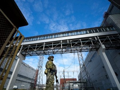  Ukraine Urges New Sanctions Amid Power Plant Shelling Worries 