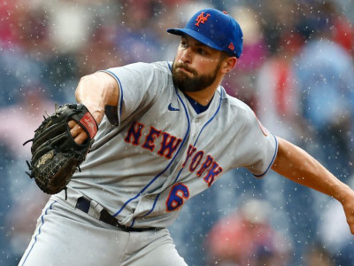 Bank to pen: Fisher excels in 'surreal' Mets debut