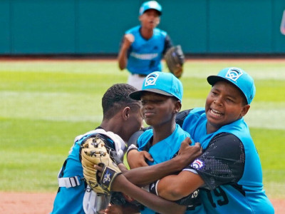 Curacao blanks Taiwan, reaches LLWS title game