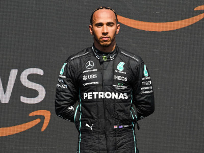 Belgian Grand Prix: Lewis Hamilton shoulders blame for Fernando Alonso clash and responds to 'idiot'