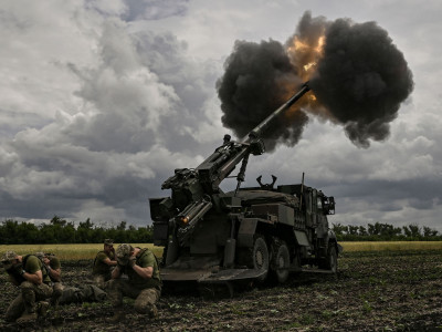 Ukraine's forces broke through the first line of defense of the Russians near Kherson