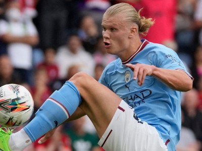 Erling Haaland at Man City: Few touches but lots of chances as Pep Guardiola finds his finisher with this unique striker